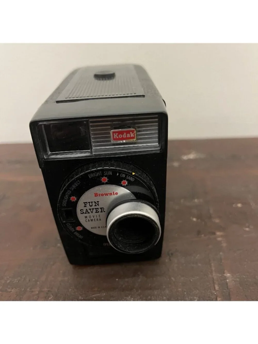 Vintage Kodak Brownie Funsaver Black 8mm Film Motion Picture Movie Camera
